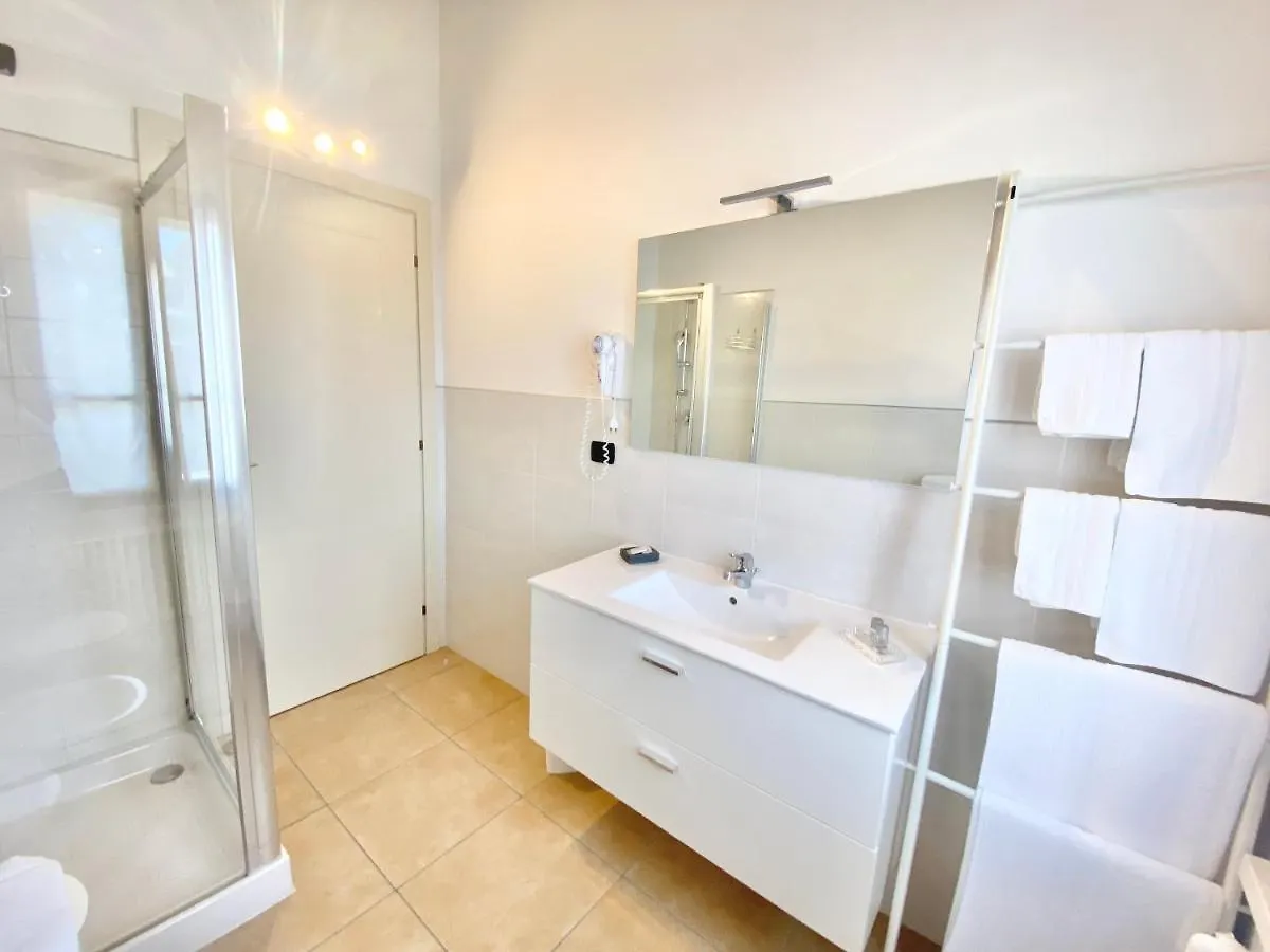 Nocleg ze śniadaniem B&B Stazione Don Camillo Brescello